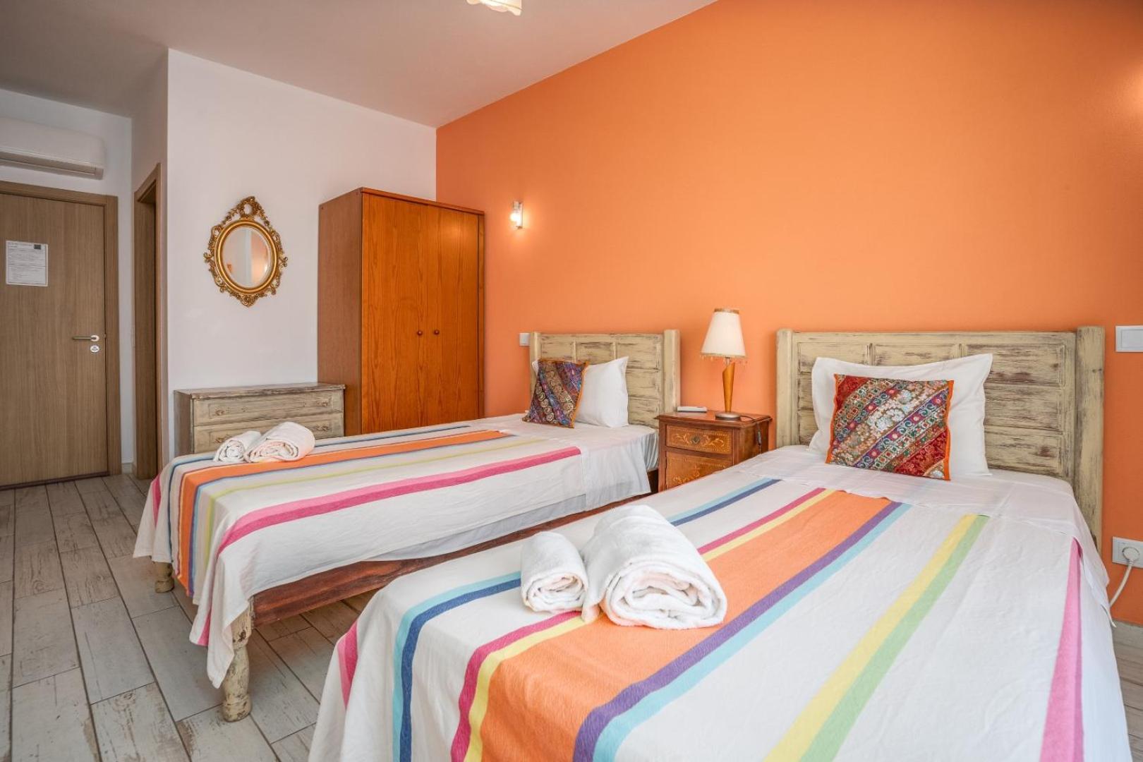 Bed and Breakfast Alvor Ar De Mar Camera foto
